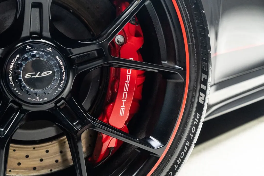 Porsche 911 photo 4