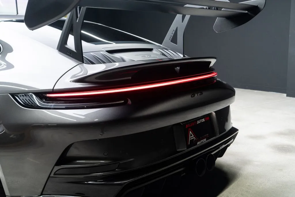 Porsche 911 photo 26