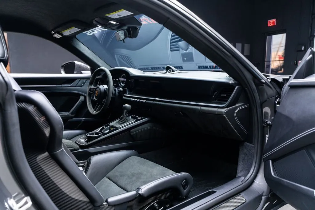 Porsche 911 photo 48