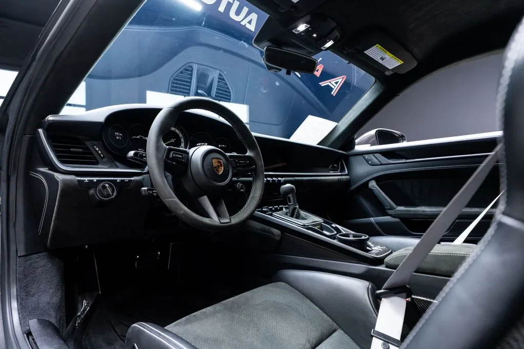 Porsche 911 photo 35