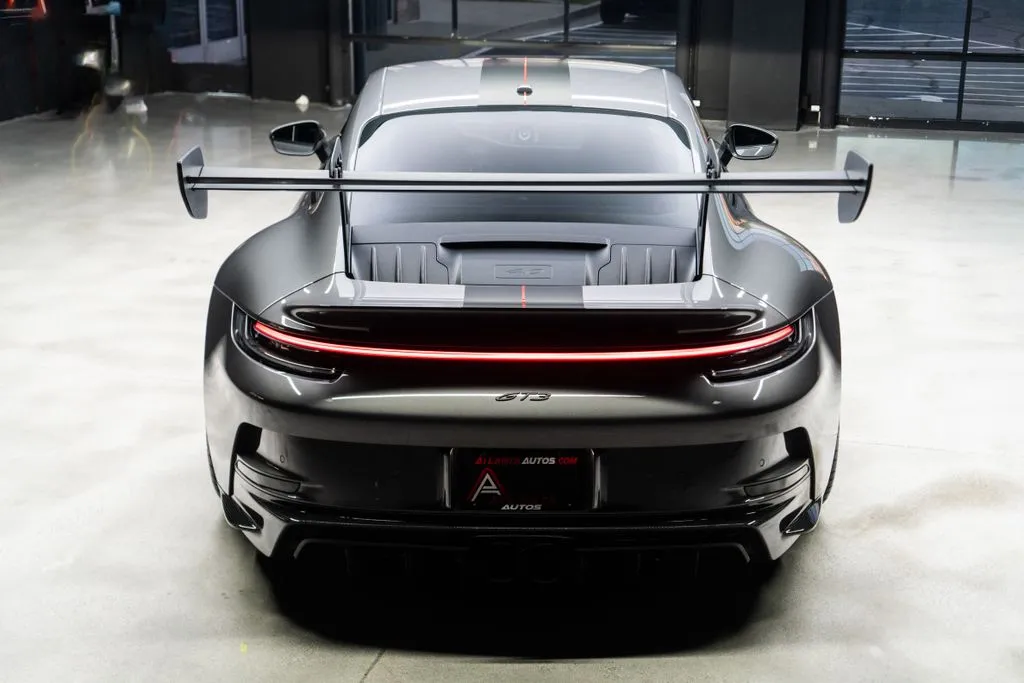 Porsche 911 photo 22