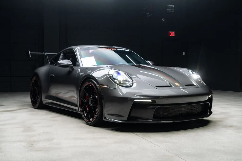 Porsche 911 photo 10