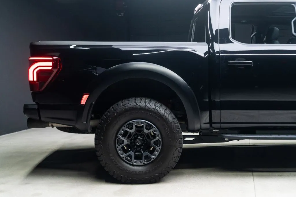 Ford F-150 photo 14