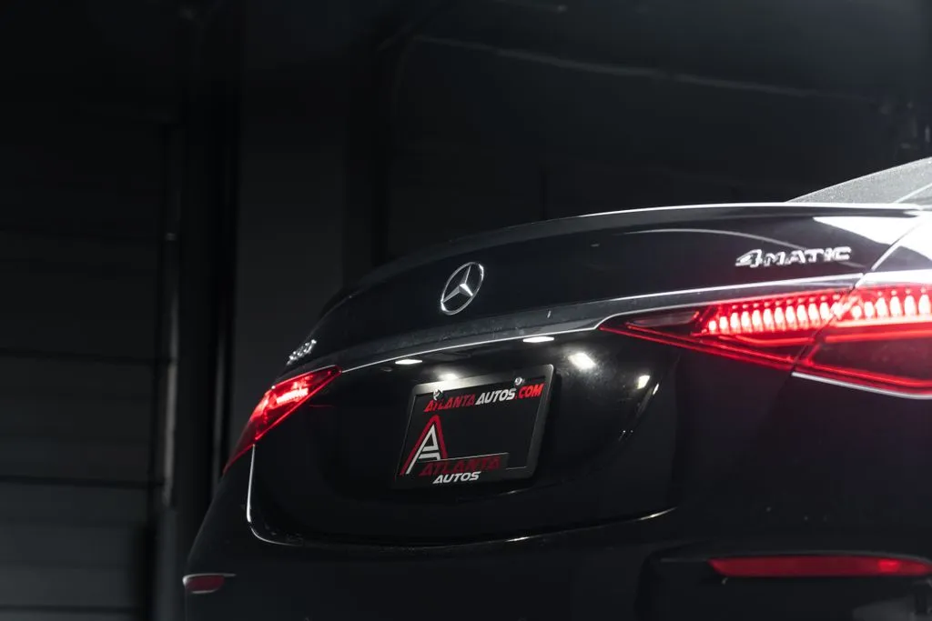 Mercedes-Benz S-Class photo 18