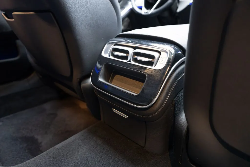 Mercedes-Benz S-Class photo 48