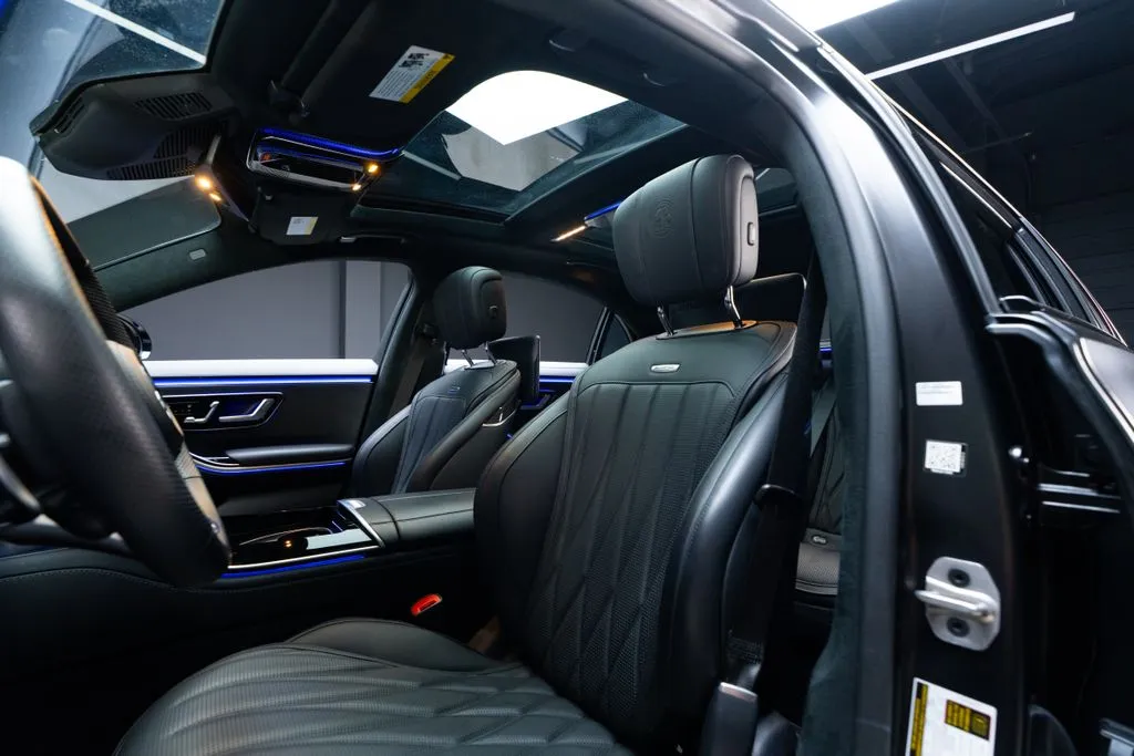 Mercedes-Benz S-Class photo 23