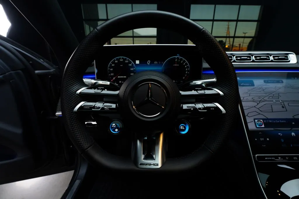 Mercedes-Benz S-Class photo 28