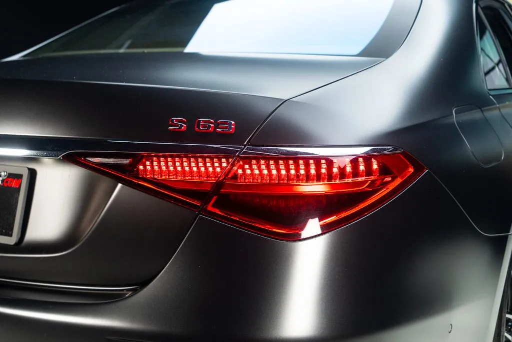 Mercedes-Benz S-Class photo 15