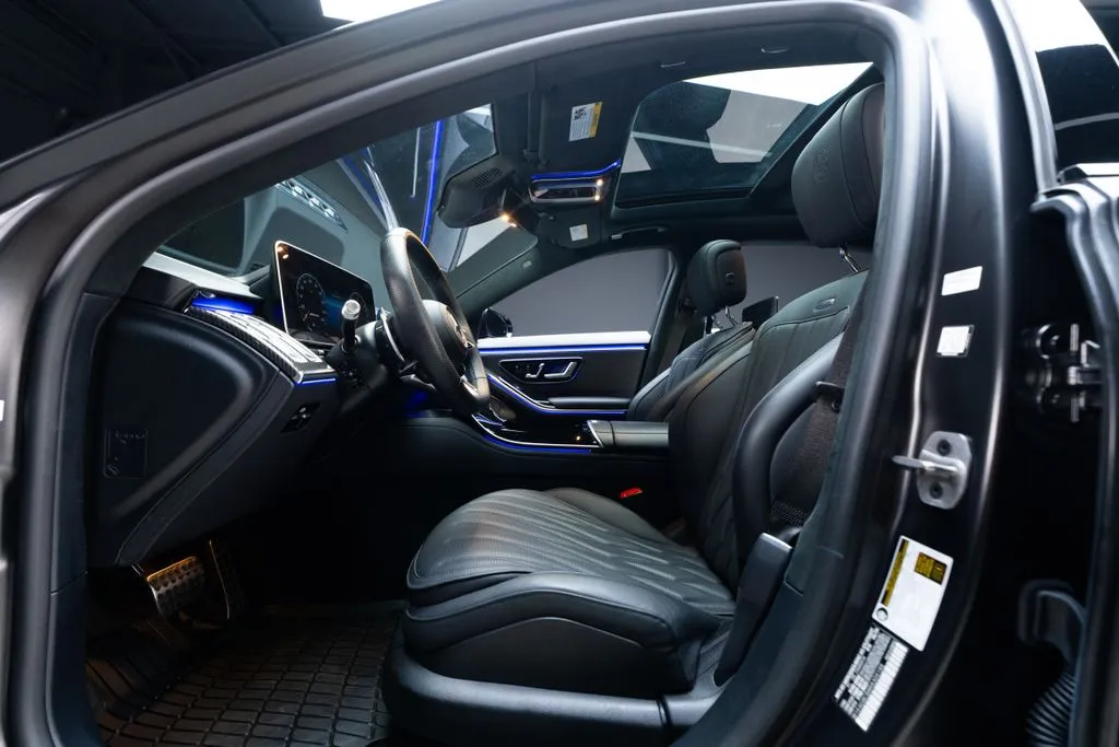 Mercedes-Benz S-Class photo 22