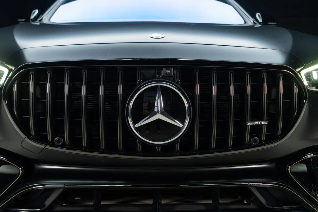 Mercedes-Benz S-Class photo 7