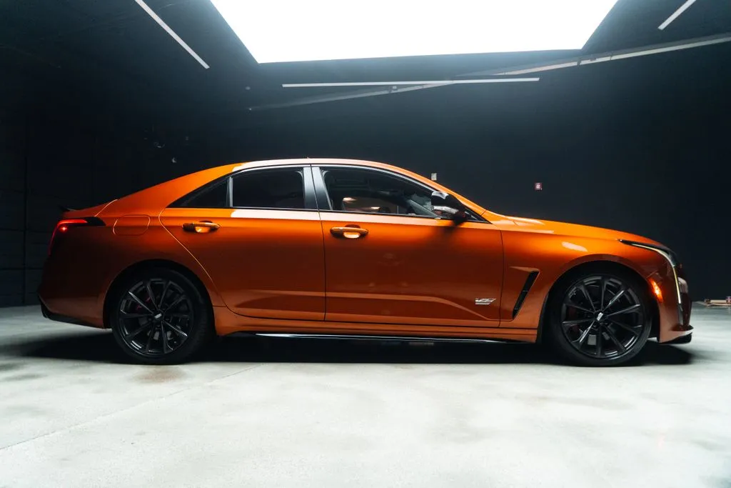 Cadillac CT4 photo 9