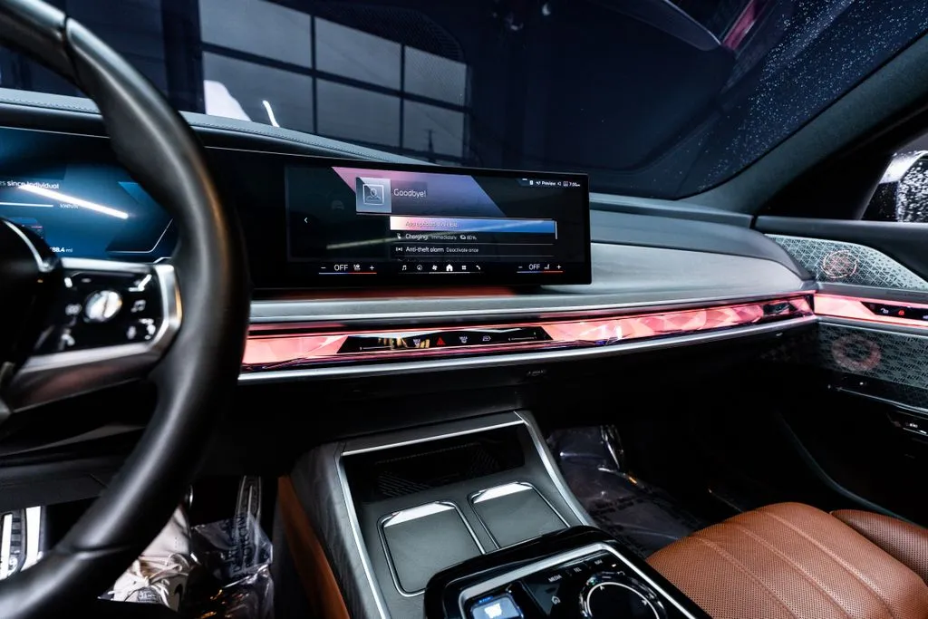 BMW i7 photo 26