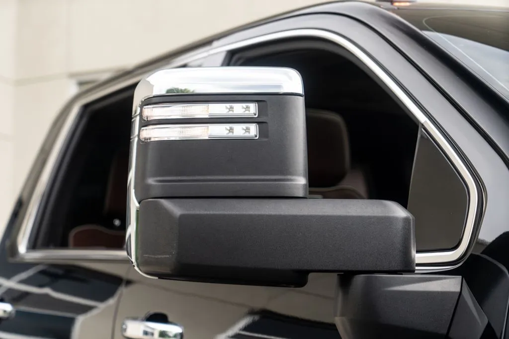 GMC Sierra 3500 HD photo 13