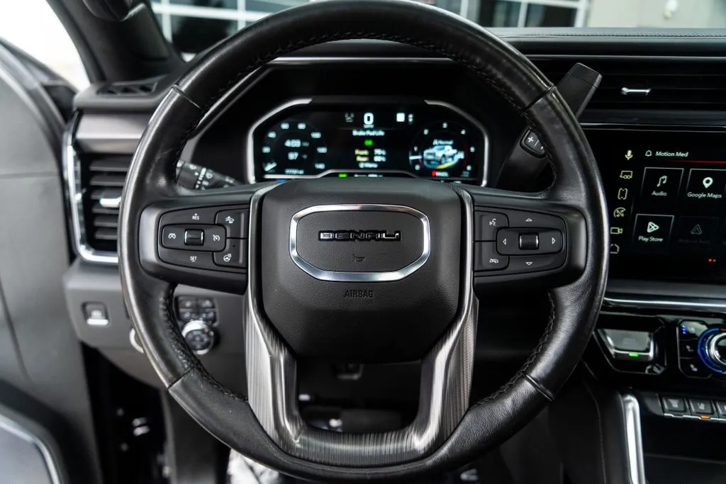 GMC Sierra 3500 HD photo 31