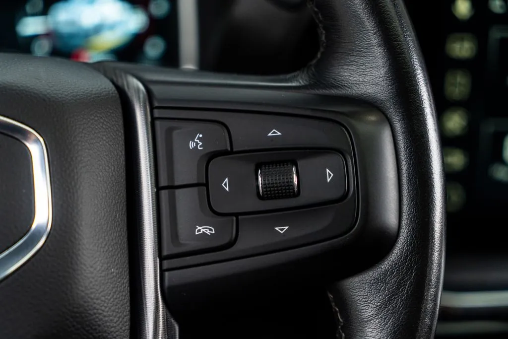 GMC Sierra 3500 HD photo 33