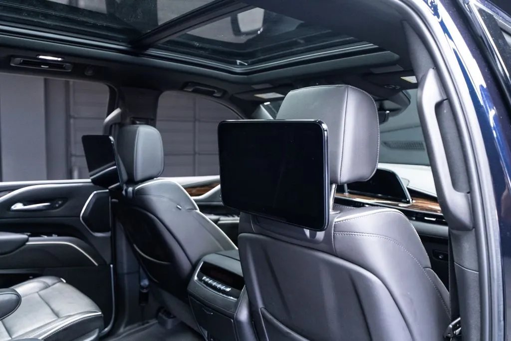Cadillac Escalade ESV photo 48