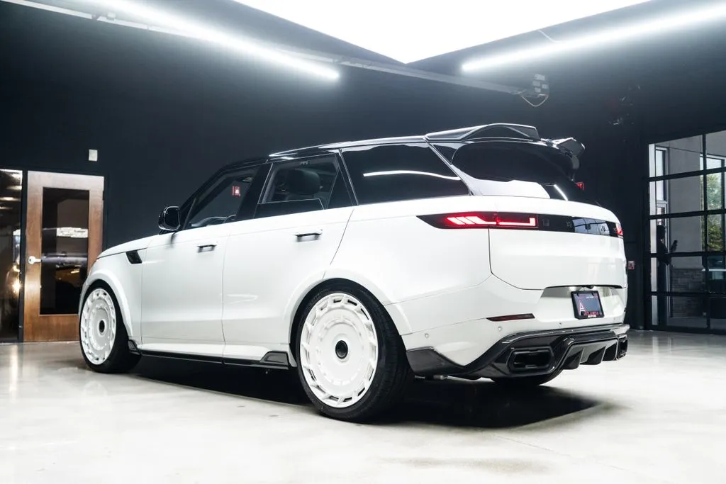 Land Rover Range Rover Sport photo 28