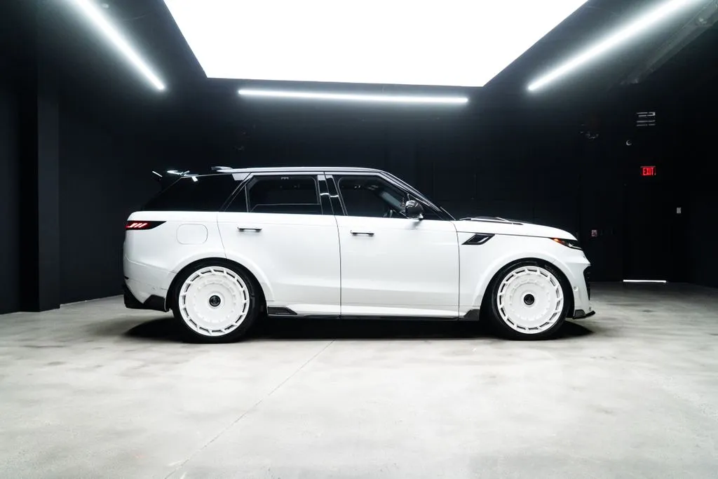 Land Rover Range Rover Sport photo 18
