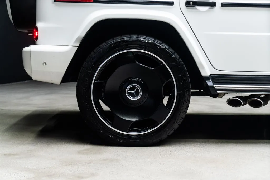Mercedes-Benz G-Class photo 14