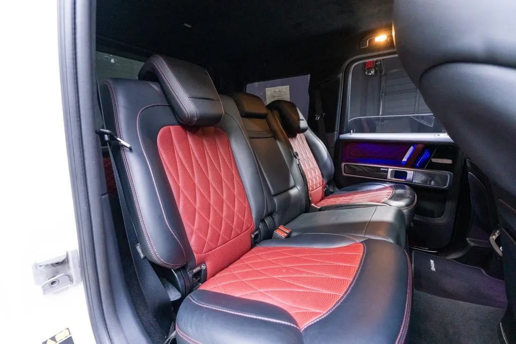 Mercedes-Benz G-Class photo 43