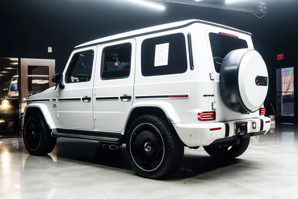 Mercedes-Benz G-Class photo 21