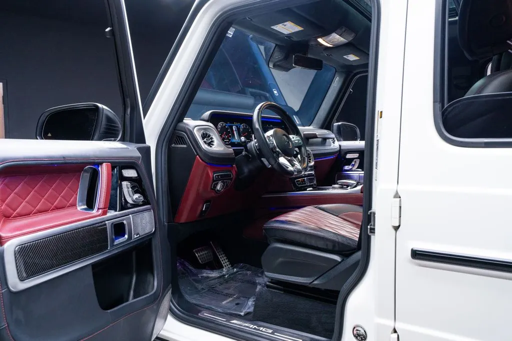 Mercedes-Benz G-Class photo 24