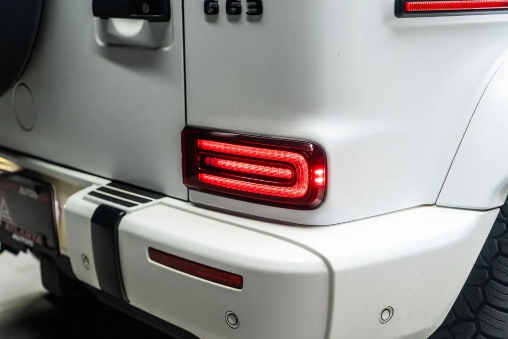 Mercedes-Benz G-Class photo 16