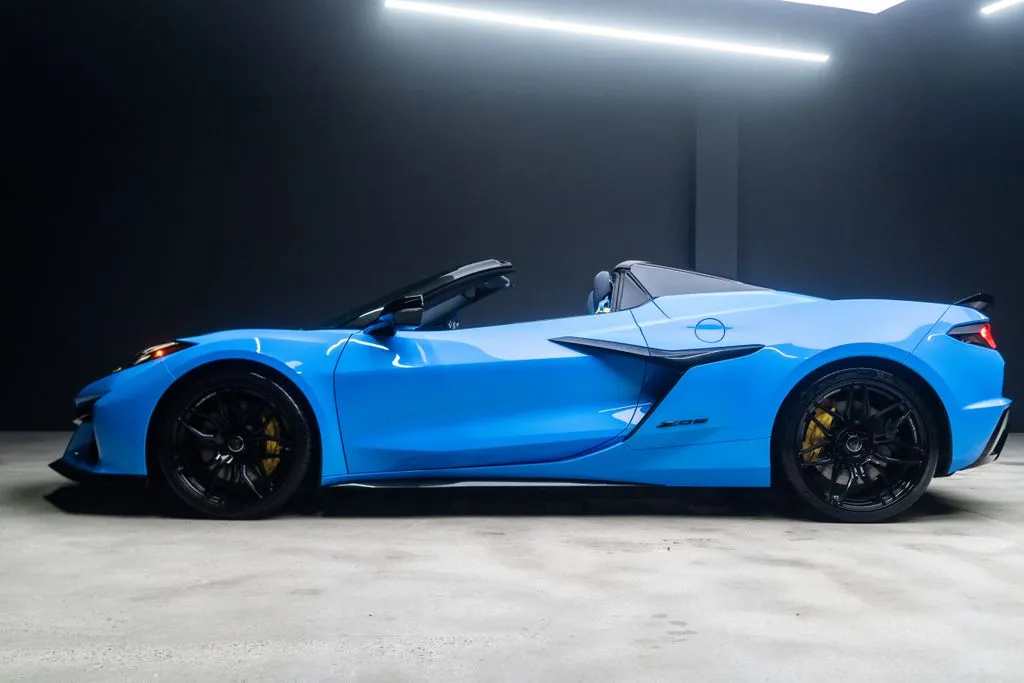 Chevrolet Corvette photo 21