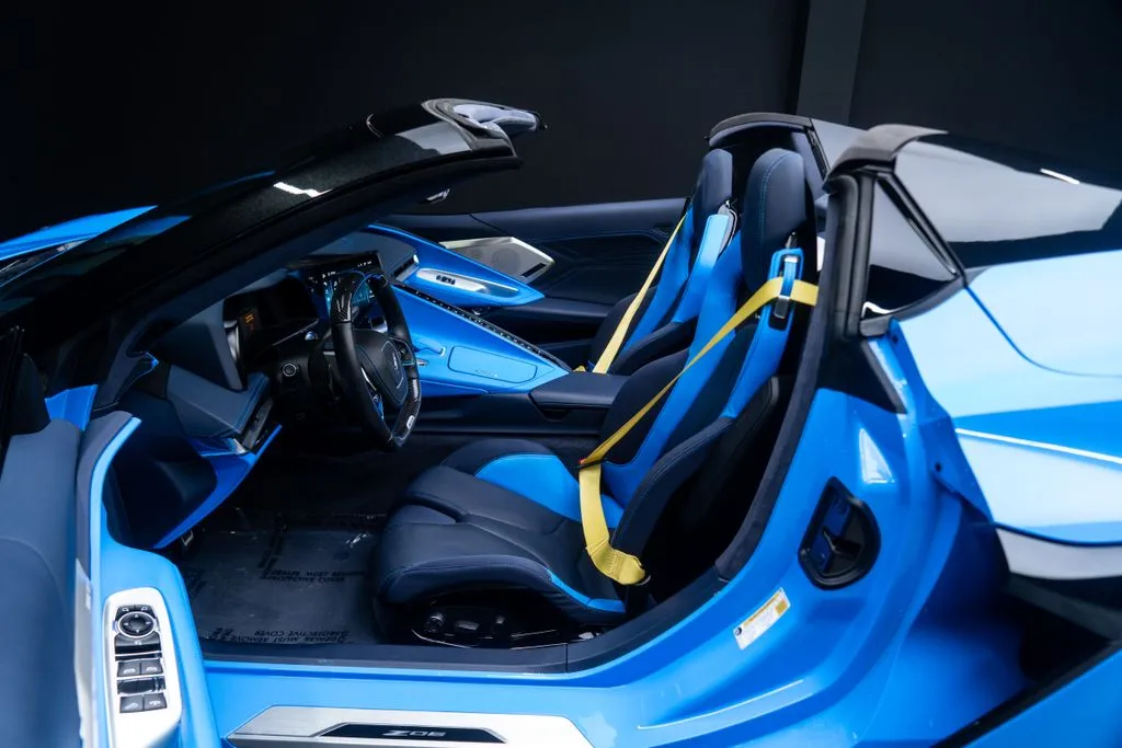 Chevrolet Corvette photo 27