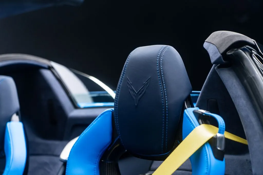 Chevrolet Corvette photo 29
