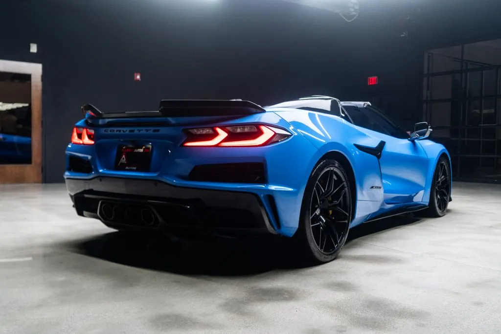 Chevrolet Corvette photo 16
