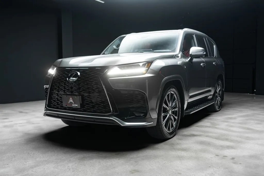 Lexus LX photo 7