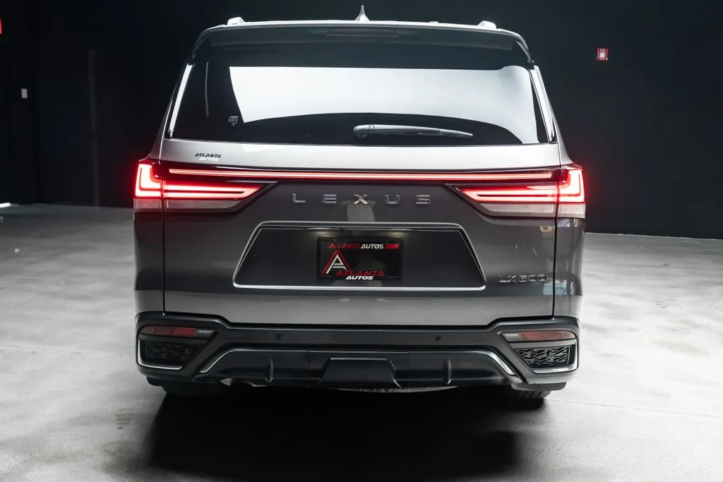 Lexus LX photo 18
