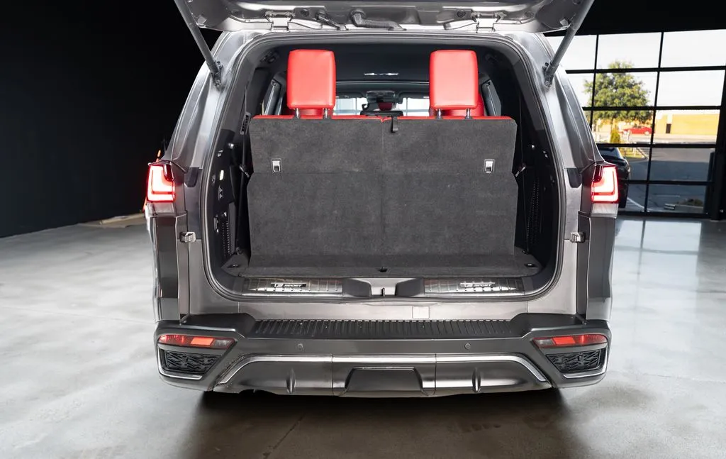 Lexus LX photo 45