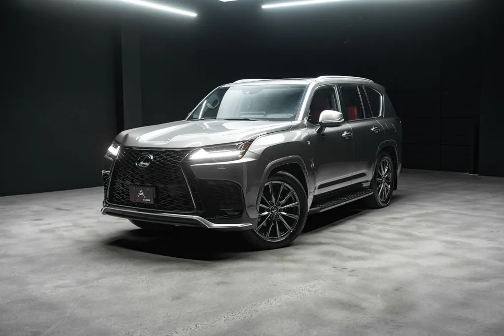 Lexus LX photo 48