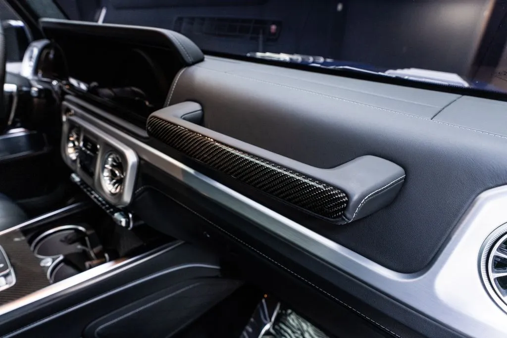 Mercedes-Benz G-Class photo 48