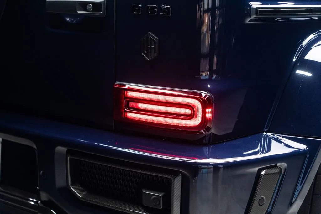 Mercedes-Benz G-Class photo 18