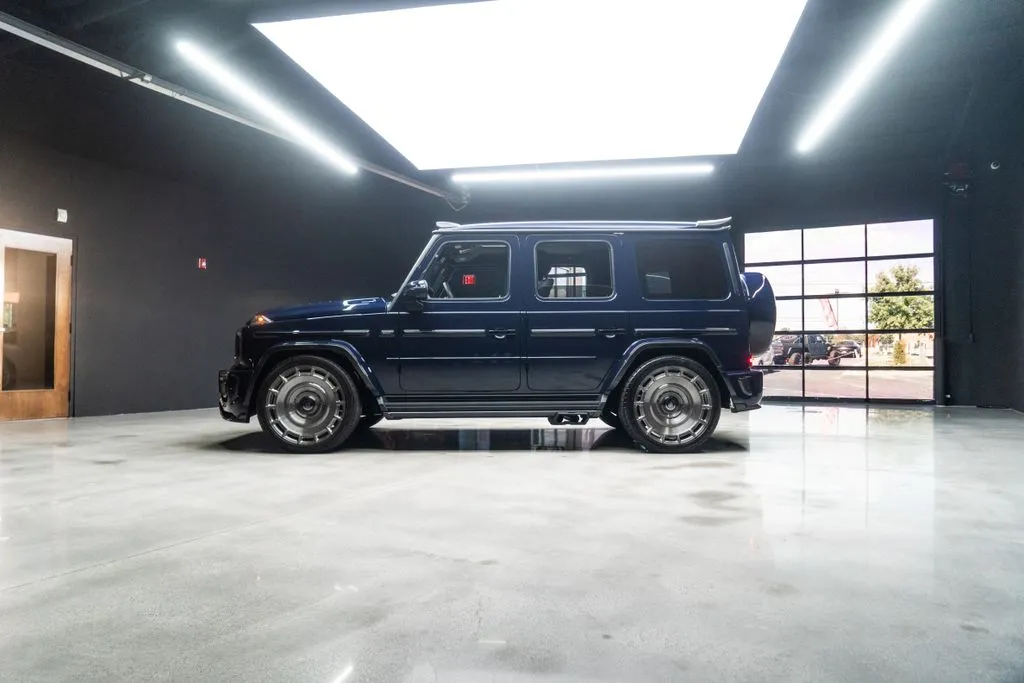 Mercedes-Benz G-Class photo 24