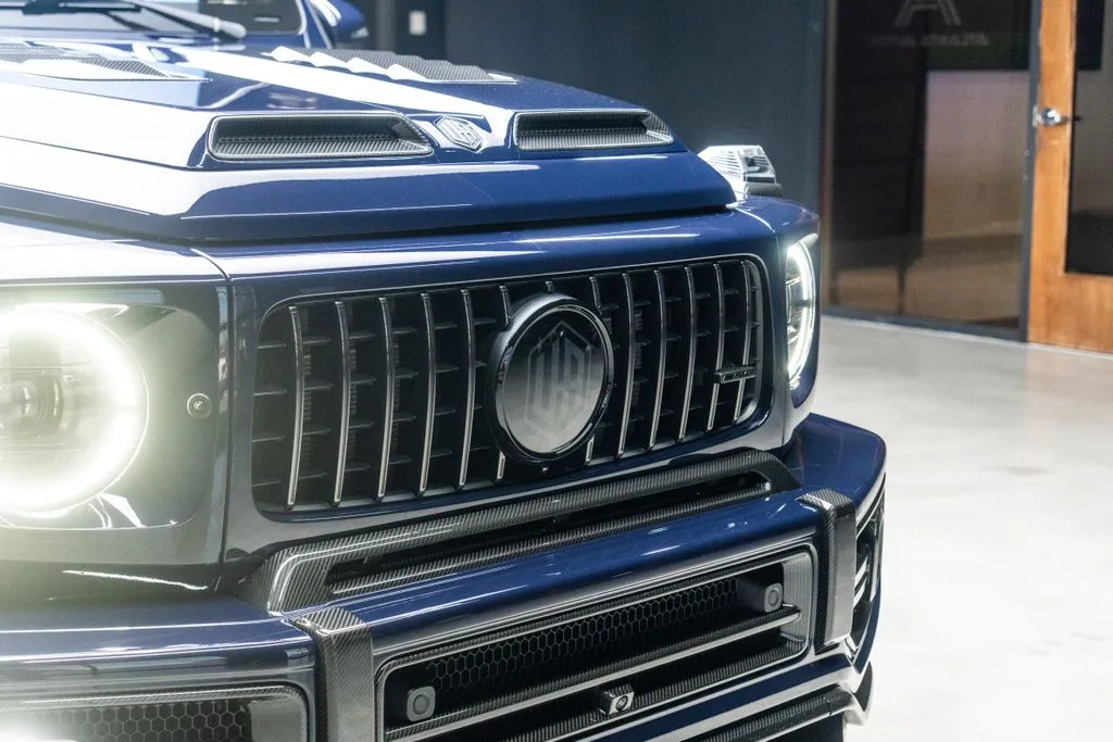 Mercedes-Benz G-Class photo 10