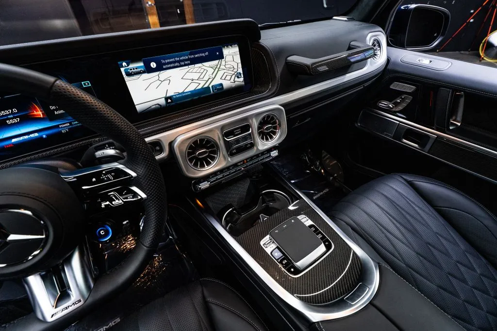 Mercedes-Benz G-Class photo 41