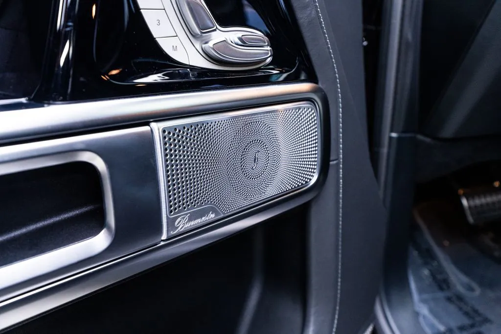 Mercedes-Benz G-Class photo 31