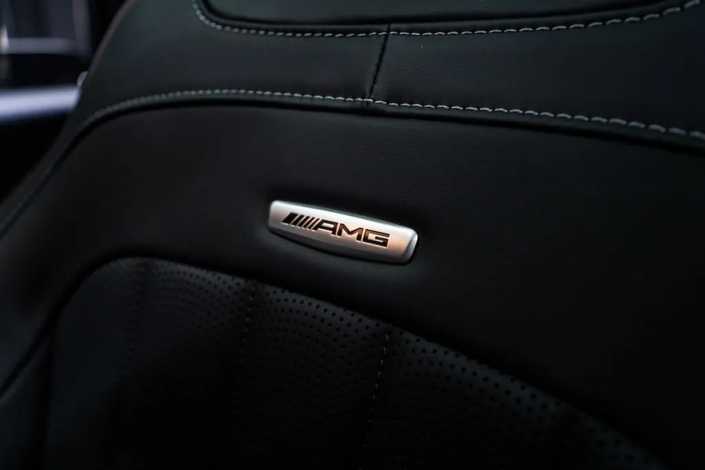Mercedes-Benz G-Class photo 33