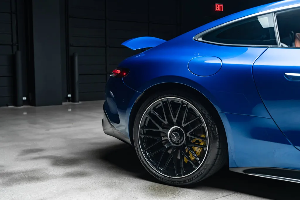 Mercedes-Benz AMG GT photo 10