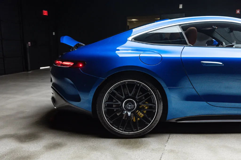 Mercedes-Benz AMG GT photo 12