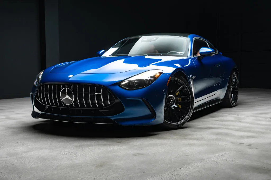 Mercedes-Benz AMG GT photo 2