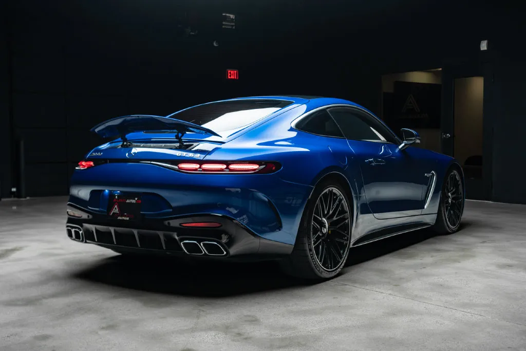 Mercedes-Benz AMG GT photo 13