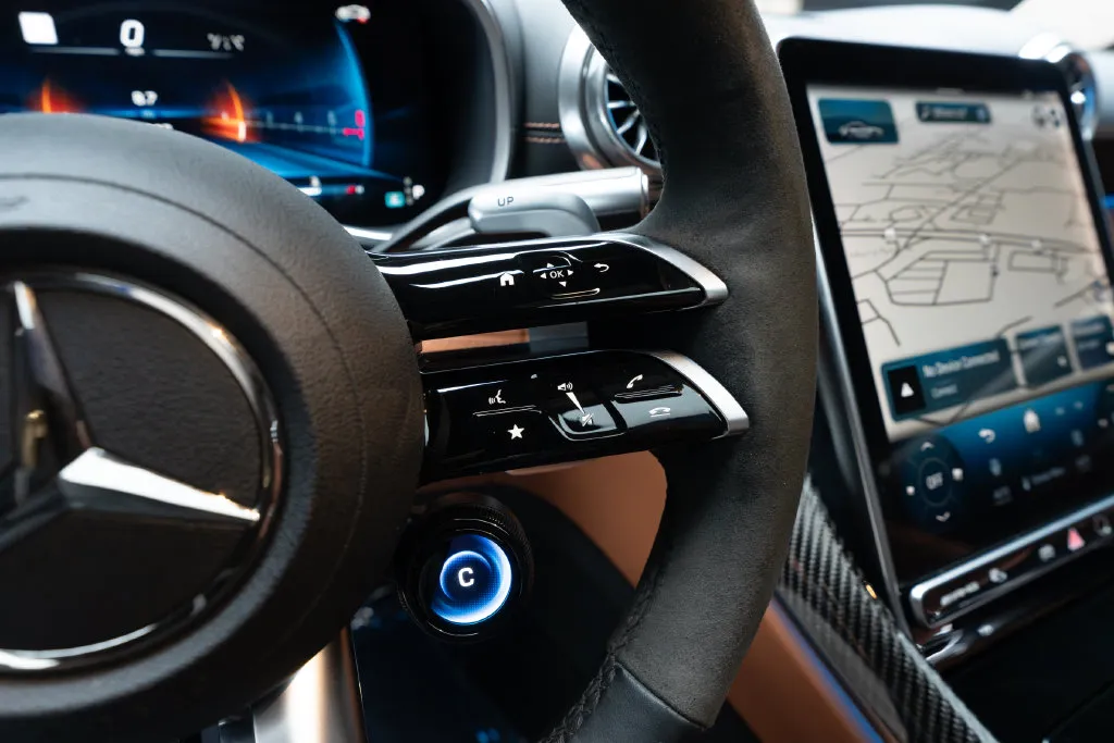 Mercedes-Benz AMG GT photo 30