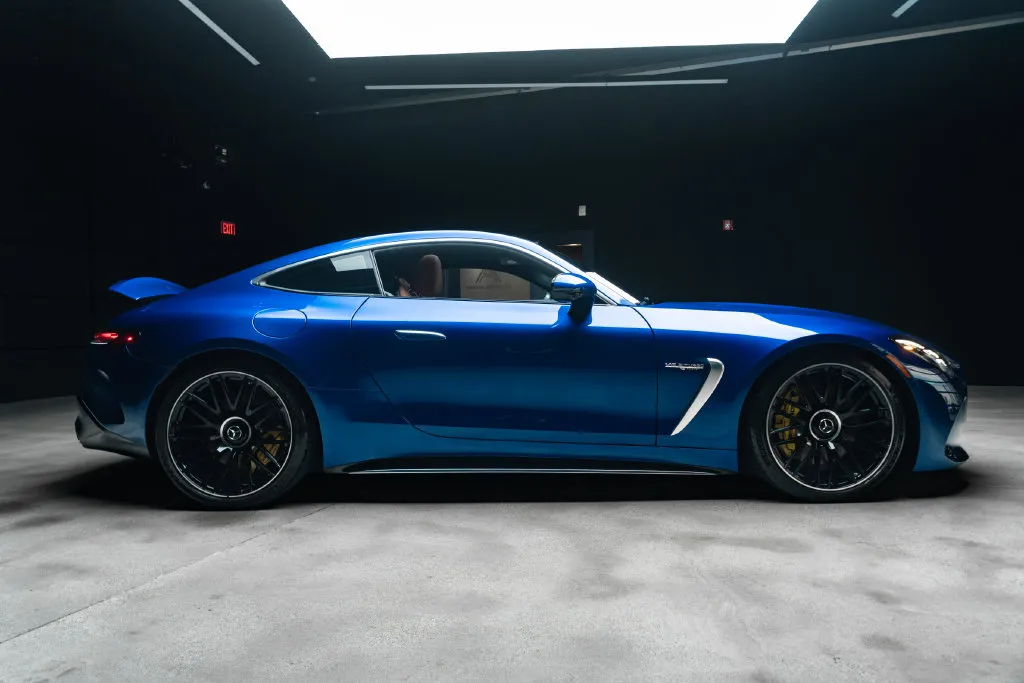 Mercedes-Benz AMG GT photo 9