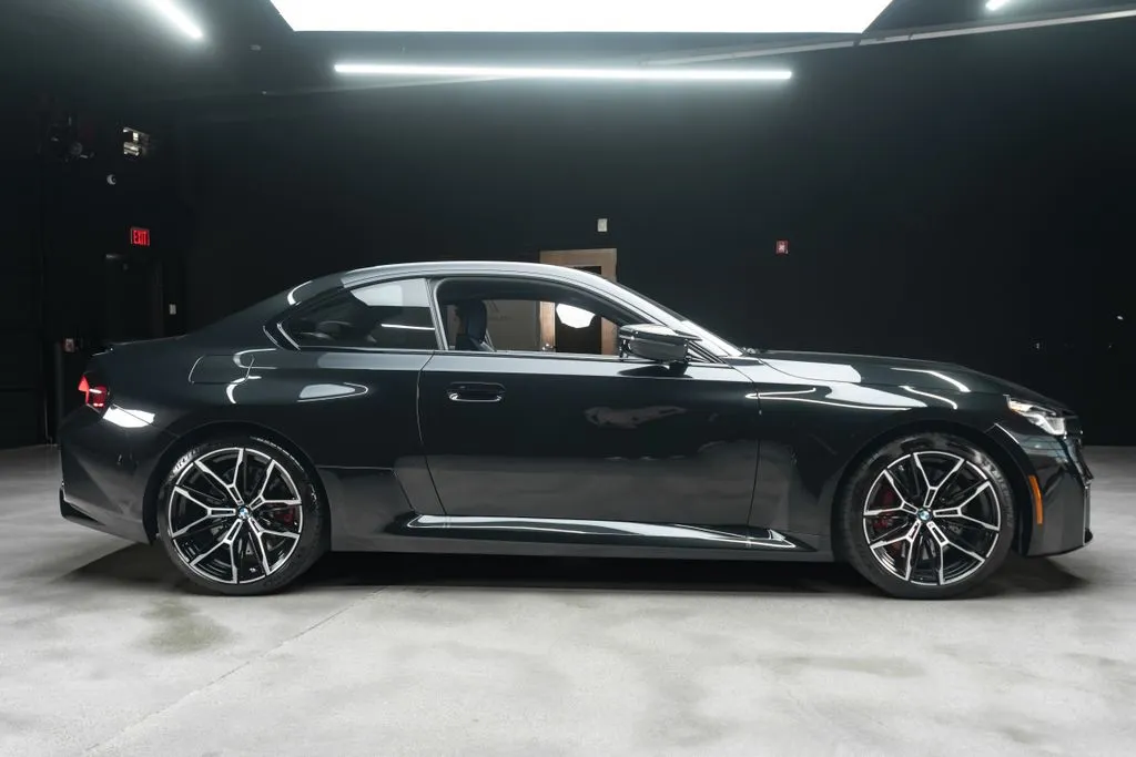 BMW M2 photo 14