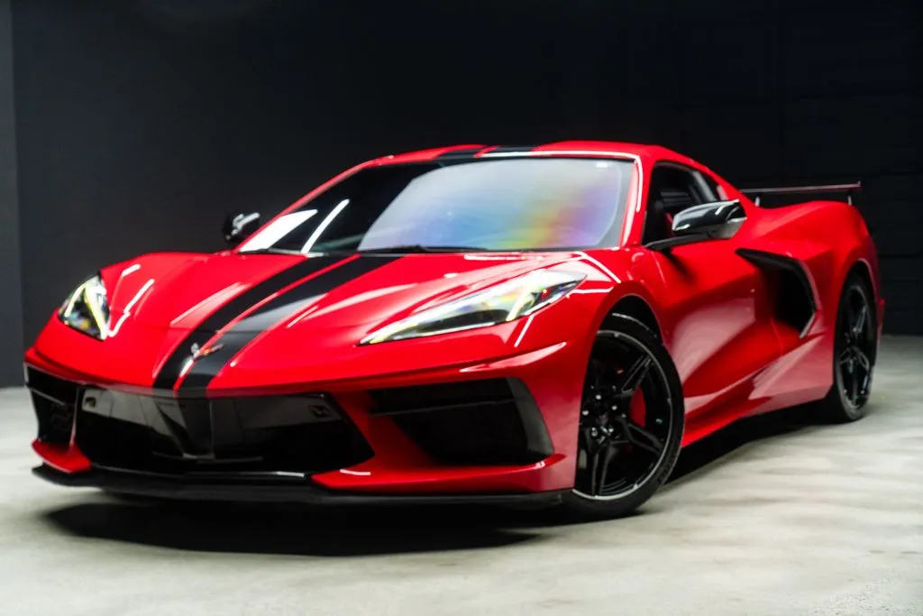 Chevrolet Corvette photo 2